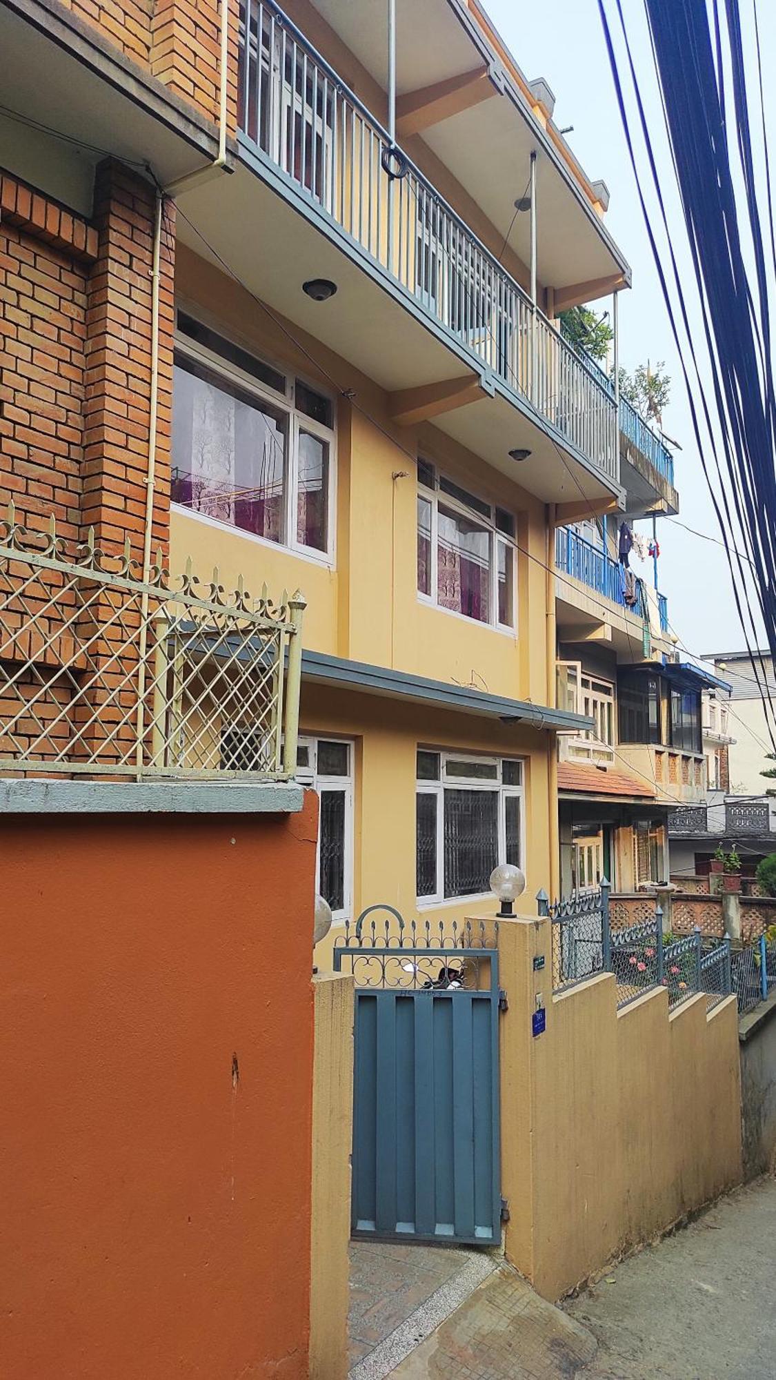 Budget Backpackers Hotel Lalitpur Buitenkant foto