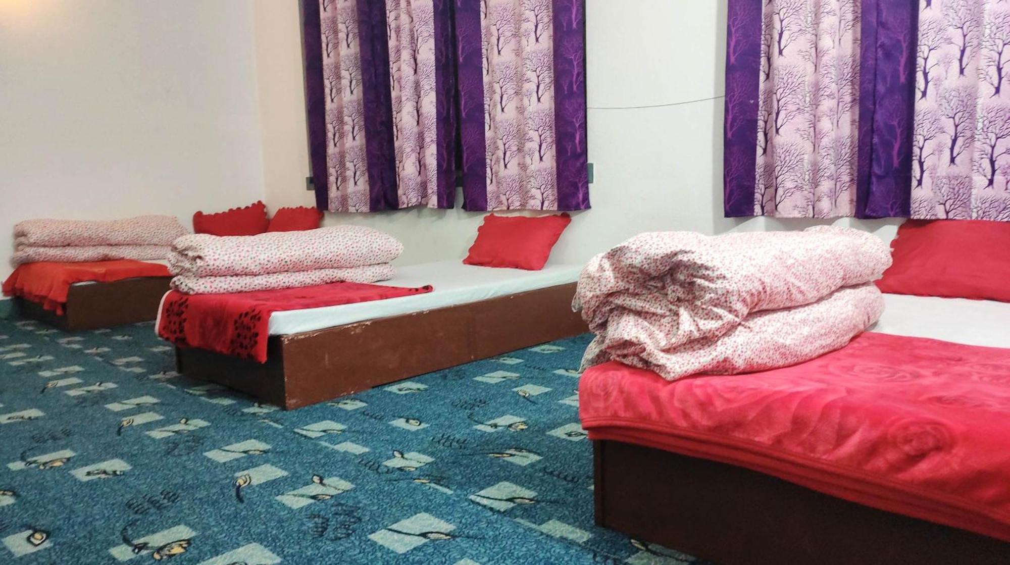 Budget Backpackers Hotel Lalitpur Buitenkant foto