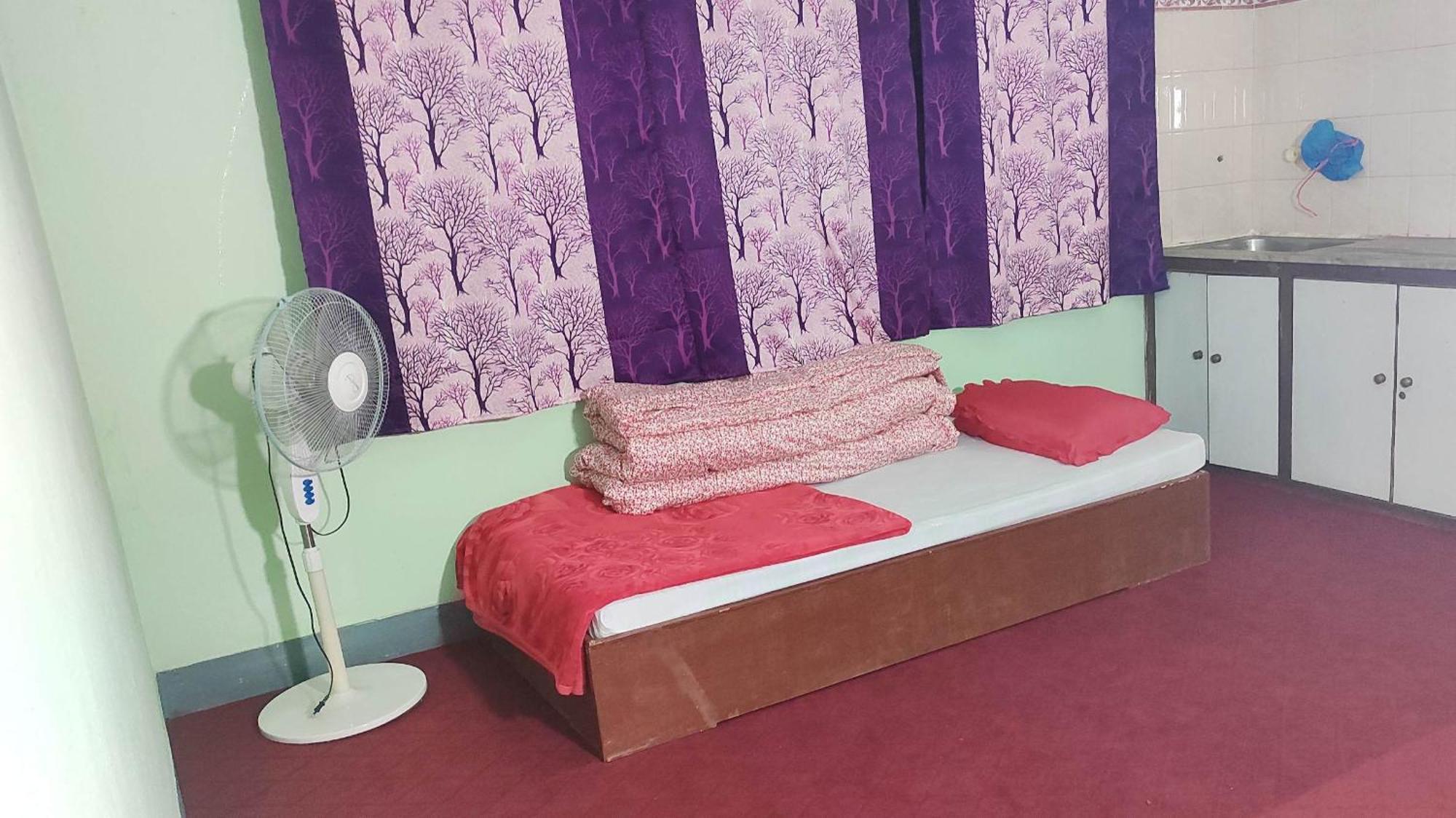 Budget Backpackers Hotel Lalitpur Buitenkant foto